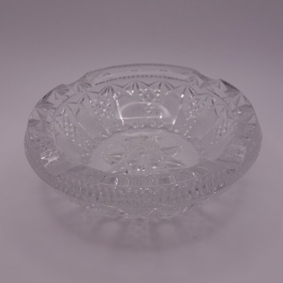 Circular Cigar Ash Tray with some Weight to It! - Picture 1 of 12